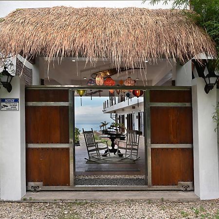 Oslob Whale Shark Resort エクステリア 写真